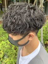 波巻きスパイラルパーマツイストスパイラルツーブロック