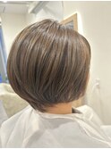 ショートボブ