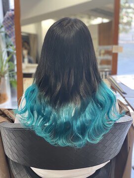スタジオフツーロ バイ ビーヘアー(STUDIO FUTURO by BEhair) 裾カラー