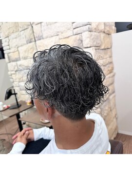 アスール(AZUL) イケオジ風