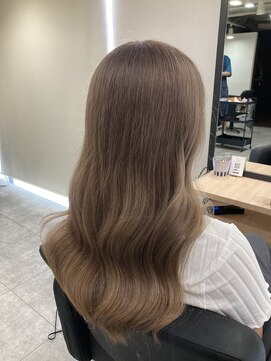 ラフ 難波店(LAFF) #黒髪#ボブルフ#ネビージュ#小顔#ワンレン