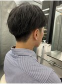 刈り上げ短髪 アップバング