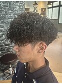 縦落ちツイストスパイラルパーマ×メンズツーブロックマッシュ