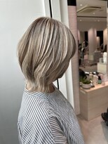 ステア ケース(stair case)&nbsp;白髪ぼかし白髪活かしハイライトローライト50代60代