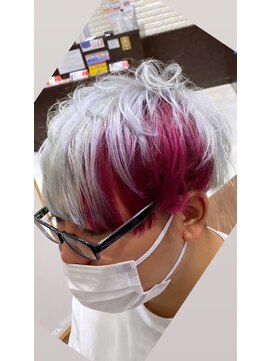 ブルーノ 東員店(BRUNO) 派手髪☆キャラカラー♪