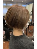 白髪ぼかしショートボブ