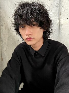 キュー(Cue_) マッシュウルフツイストスパイラルパーマ