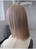 レイヤーカットミルクティーベージュブリーチなしダブルカラー
