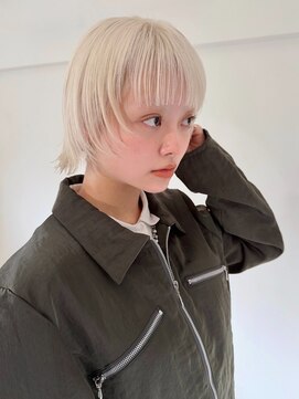 テトヘアー(teto hair) ショートボブ/ホワイトブロンド/ミニボブ/艶髪/ケアブリーチ