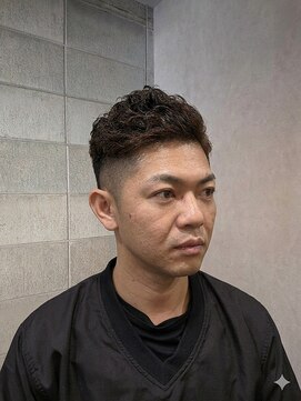 ワンワンオー バーバーショップ コンチネンタル(@110 BARBER SHOP continental) シャドウパーマ