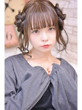 メイズ(MAZE) ミディアムの編みこみツインテール【メイズ東中野・鍛原志行】