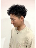 ナンプウ(Nanpu)&nbsp;ツーブロック×スパイラルパーマ◎20代30代40代