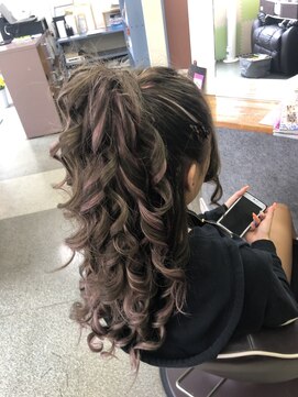 ヘアーステージブルーム(HAIR STAGE BLOOM) ハーフアップ