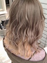 グロウ 上野御徒町(grow)&nbsp;ハイライトカラー/オリーブカラー/小顔/ウェット[上野/御徒町］