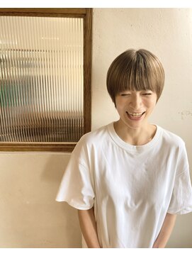 スナッグ(snug) マッシュショート