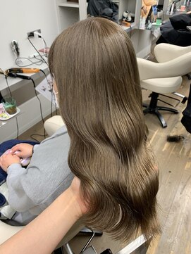 リーホリエ(Lee Horie) 濃いめパープルからブロンドへ♪ / mio