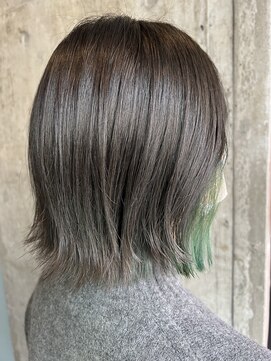 オルヘアサロン(Olu. hair salon) ダークグレー×グリーン