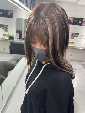 キング 枚方店(K!ng) 【枚方、高槻、梅田】ベージュ系ハイライト