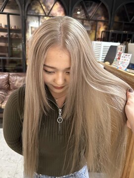 ノラ ヘアーサロン(NORA HAIR SALON) 【大久保】ケアブリーチ、ミルクティーカラー