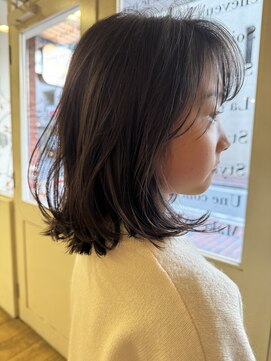 アウリンコ(aurinco) ナチュラルなクセをいかしたキッズプリンスヘア