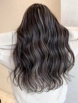 リード バイ ラグーン(LEAD by LAGOON) ホワイトミルクティーベージュケアブリーチインナーイヤリング