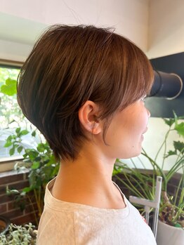 ハディーカヘアー(Hadeeca hair)の写真/大人女性からのカット指名多数！骨格・髪質・髪の流れを見極め、あなたに似合うショートスタイルを提案♪