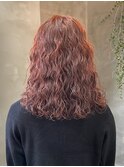 くるくるパーマ　スパイラルパーマ　強めパーマ　暖色カラー