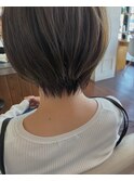 ショートボブ