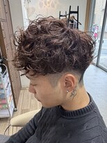 エスト 幕張本郷(est.) MENSHAIR/波巻ツイストスパイラル/フェザーパーマ/千葉/幕張本郷