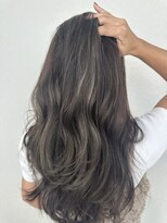 クエロ(Quaero?)&nbsp;大人めハイライトカラー