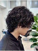 秋田メンズパーマ波巻きスパイラルパーマセンターパートフェード