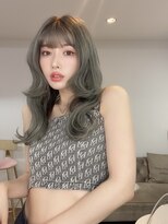 ラピス 池袋(Lapis)&nbsp;【Lapis／池袋】スモーキーオリーブ・ワンホンレイヤーカット