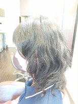 ヘアメイク ビス(Hair Make Bis.) 大人のセミロングパーマスタイル