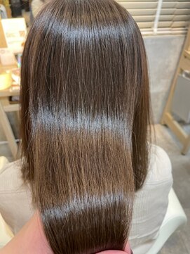 ループス 北山田店(Loops) __ Natural beige __ ナチュラルベージュ