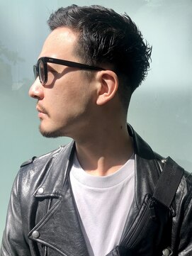 シーズ 栄(sea's) 色気×大人の刈り上げ×艶