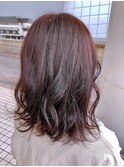 ピンクベージュカラー×30代柔らかフェミニン