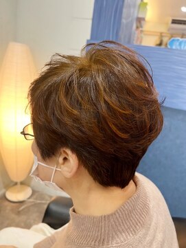 ルイラパレ(Louis La Pale) 大人エアリーショート”ハイライトで立体的に”