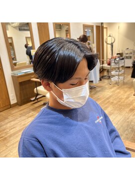 エクリ 麻布十番(equri) ナチュラルセンターパート【麻布十番】