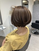 ガーベラ(gerbera)&nbsp;ハイライト×ショートボブ