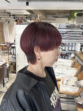 セラ バイ ユーレルム(SerA by U-REALM) マッシュウルフ×チェリーラベンダー　担当　佃