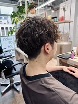 サロンドジョー(salon de joe) ツイストスパイラルパーマメンズマッシュ刈り上げ 奥東巧真