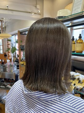 オーガニックマインド 坂戸 鶴ヶ島(organic+mind) 大人可愛い透明感ブリーチなしグレージュ切りっぱなしボブミディ