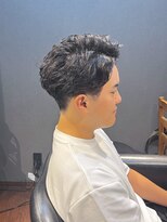 ビーダンディー(Bee dandy)&nbsp;ビジネスツーブロック デザインパーマ かきあげオールバック