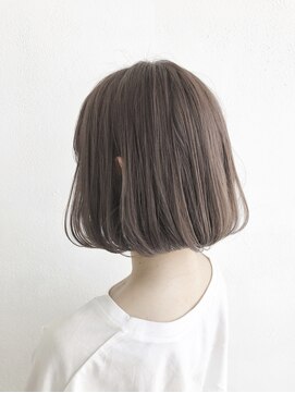 ホワイト(white.) ボブ