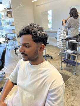 ザデイトウキョウ 表参道 青山(THE DAY TOKYO) ビジネスショート/メンズカット