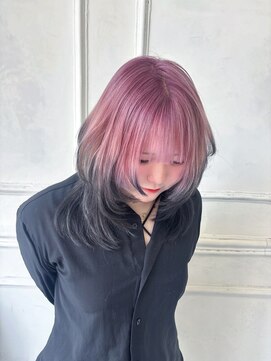 メゾンハル(Maison HALU) ピンクアンドブラックのルーツカラー×ハッシュカット