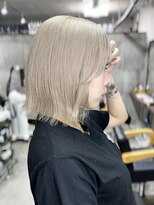 ダンク(DUNK)&nbsp;ホワイトベージュ/ハイトーンボブ