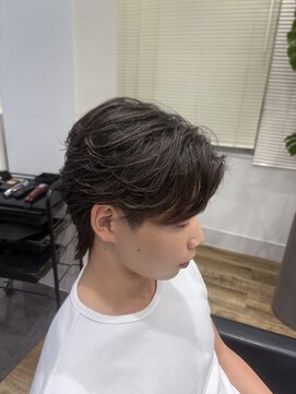 ルースト 京都四条大宮店(ROOST) フェザーショート