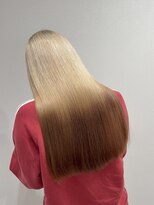 ライト(Light)&nbsp;残留履歴ありでも出来るルーツカラー