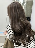 栄艶髪ロングハイライトグレージュヘア